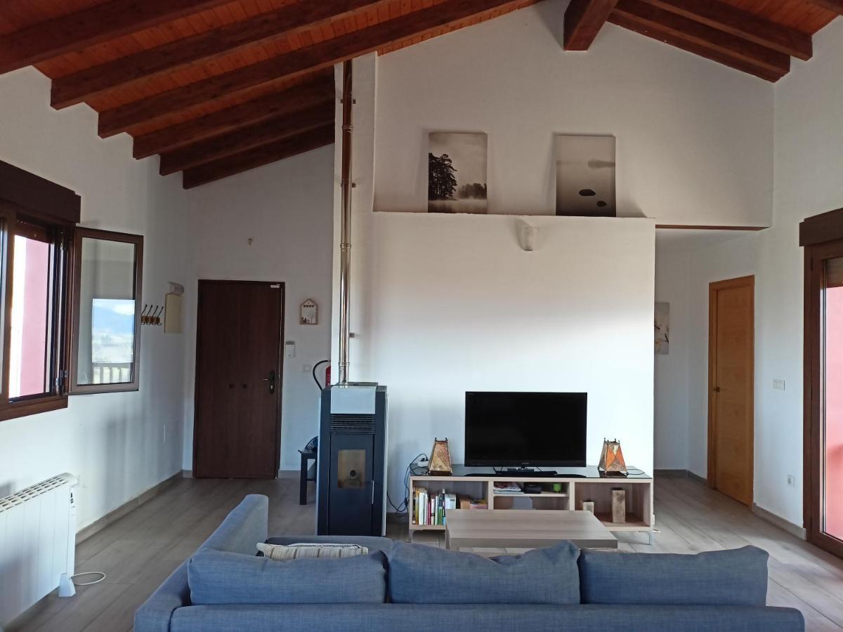 La Casa De Nuria Guest House กังกัส เด โอนิส ภายนอก รูปภาพ